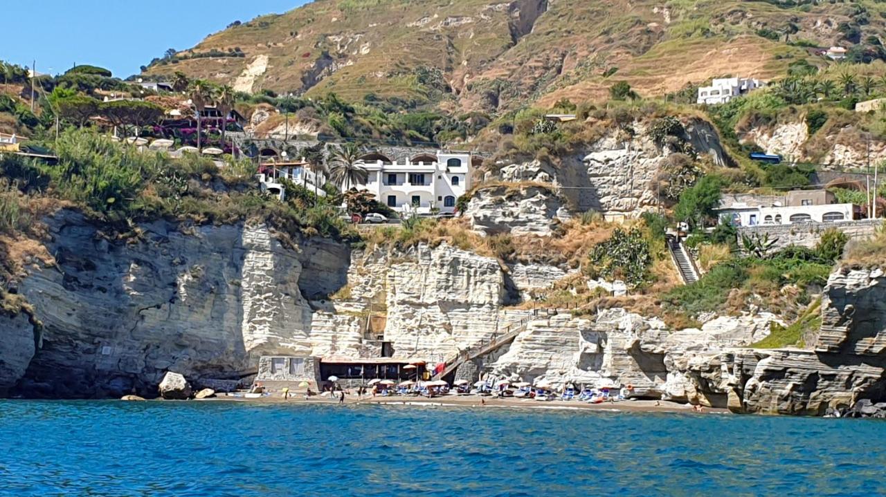 Villa Bina Sea Hotel Sant'Angelo  Exterior foto